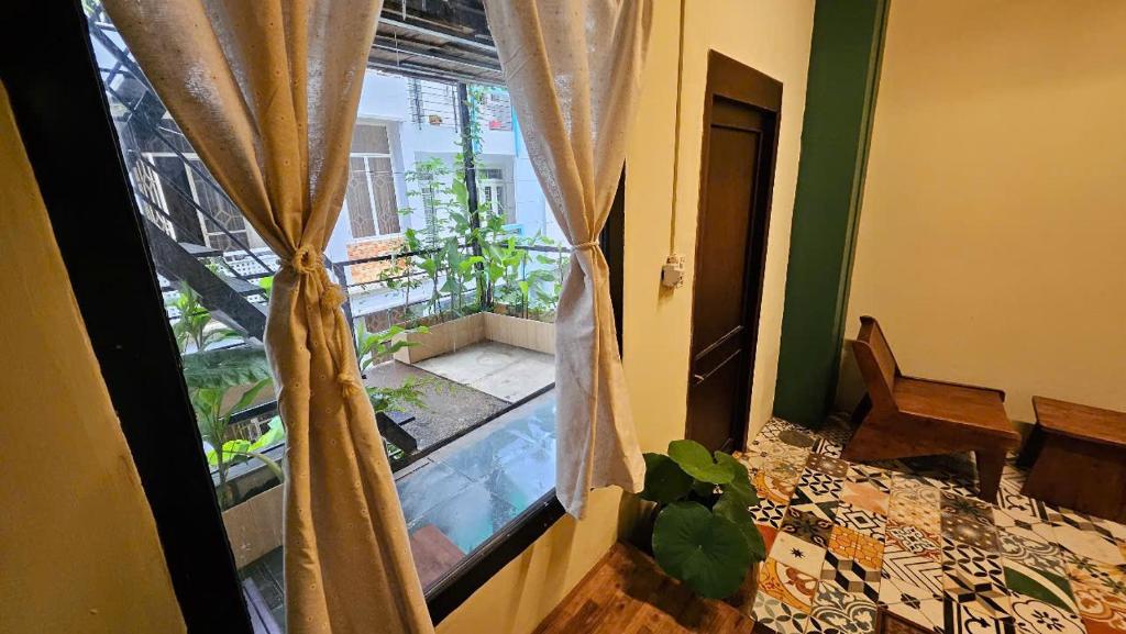Căn Hộ 1 Phòng Ngủ Có Ban Công